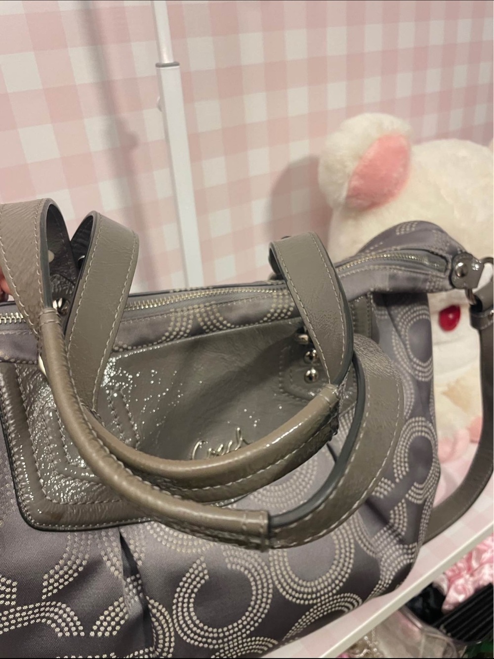 Coach Metallic Gray Signature Circle Shoulder Bag - Picture 5 of 10